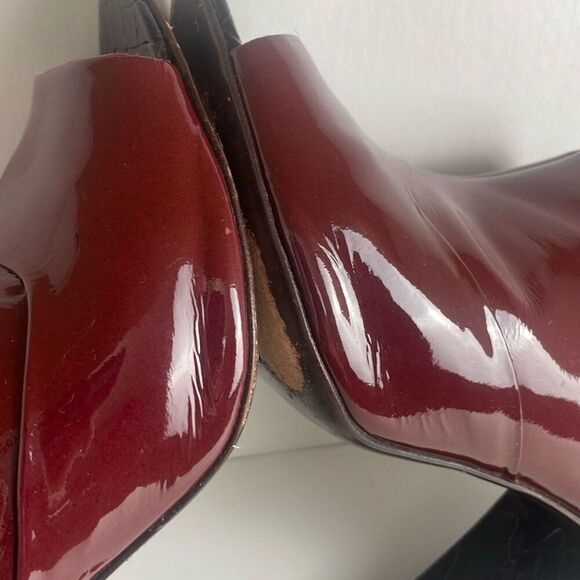 Pour La Victoire Lea Dark Cherry Patent Leather Curved Heel Ankle Bootie Sandal - Picture 9 of 14